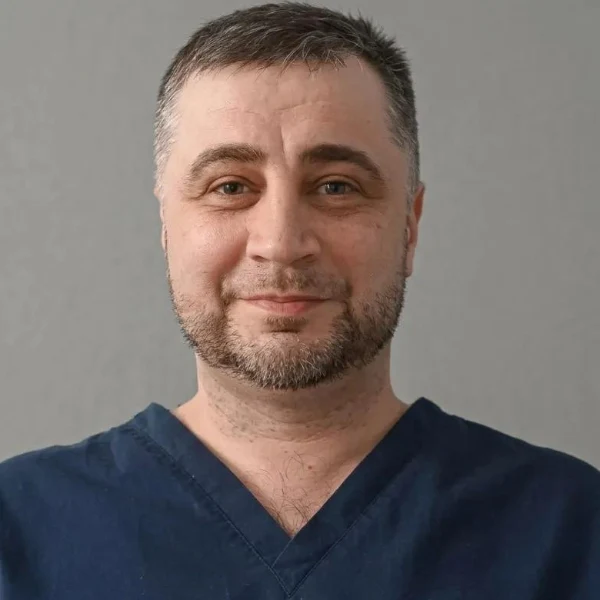 Баратов Тимур Гаджиевич, реаниматолог-анестезиолог клиники «Вита»
